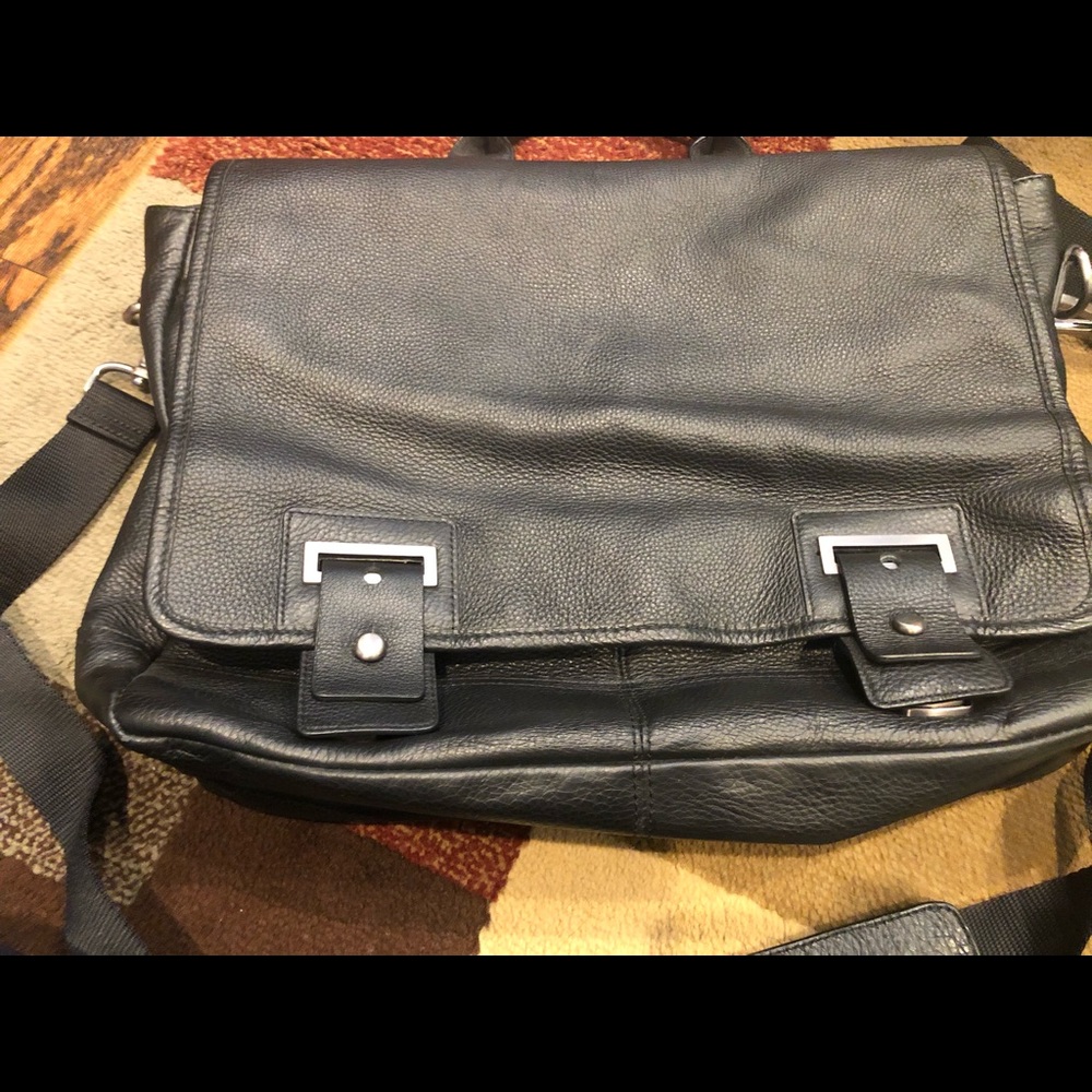 Banana Republic Leather messenger bag